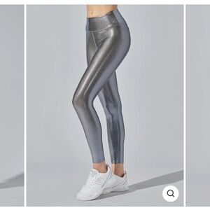 Heroine Sport Marvel leggings in Chrome